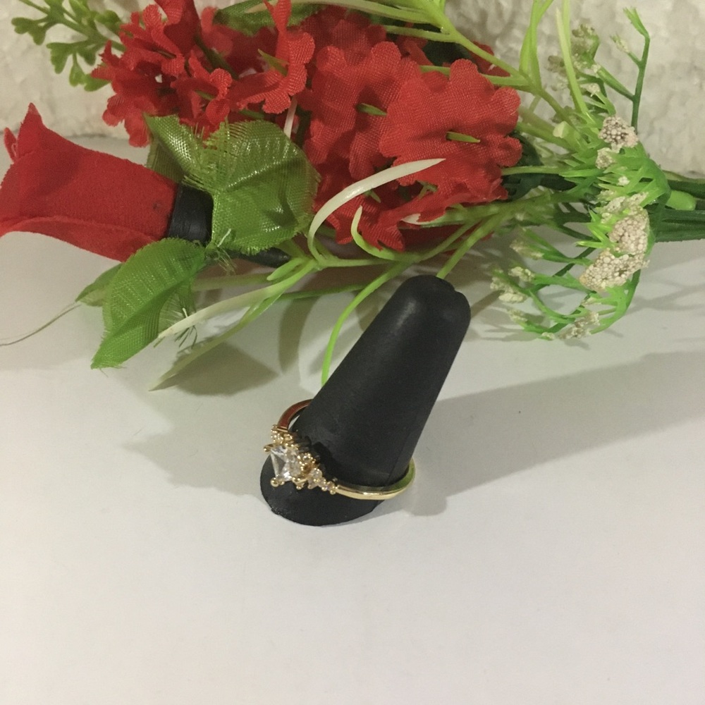 GOLD PLATED RING SIZE 9 - Picture 4 of 6
